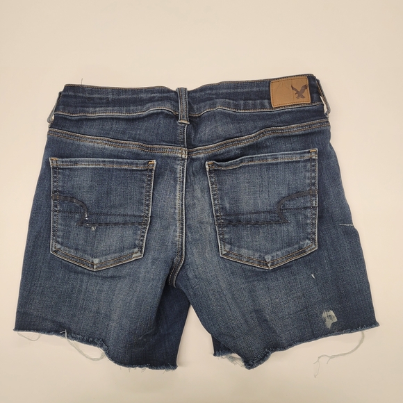 American Eagle Dark Wash Denim Cutoff Shorts - Size 6 - Picture 3 of 5